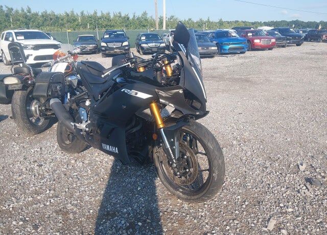 2019 YAMAHA YFZR3