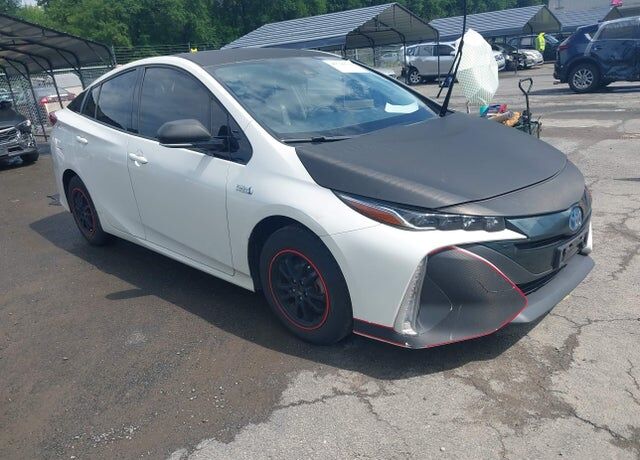 2017 TOYOTA Prius