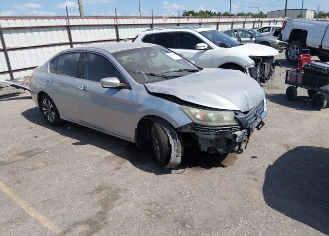 2013 HONDA Accord