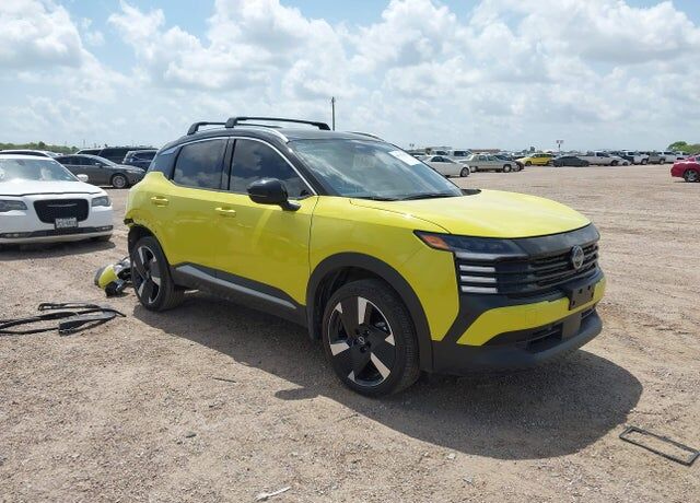 2025 NISSAN Kicks