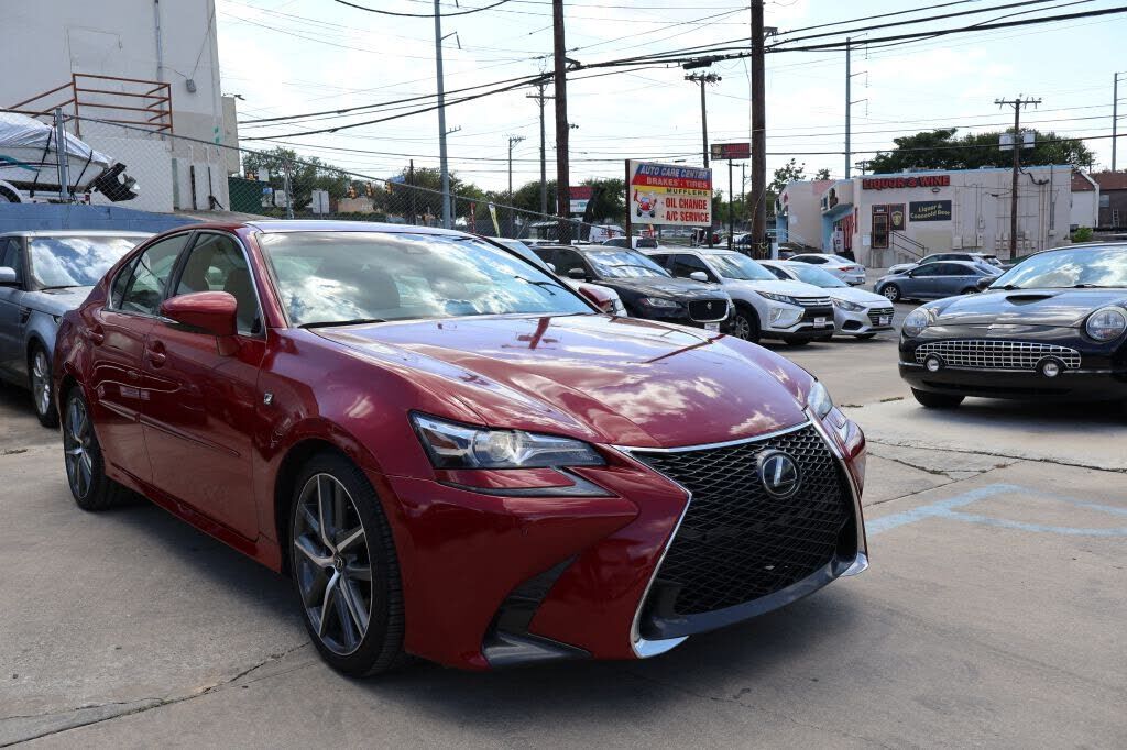 2018 LEXUS GS