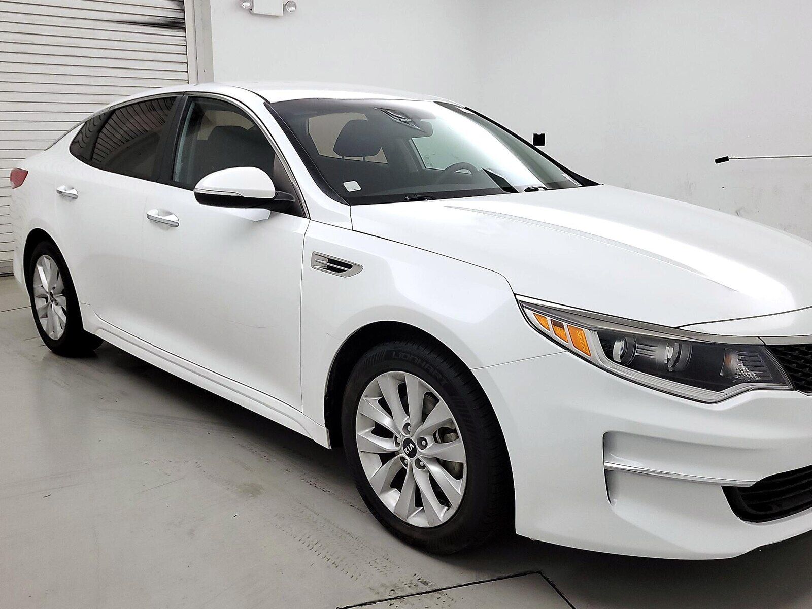 2018 KIA Optima