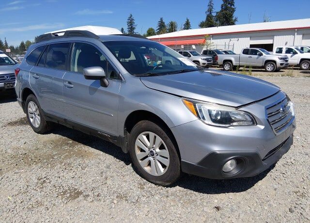 2015 SUBARU Outback