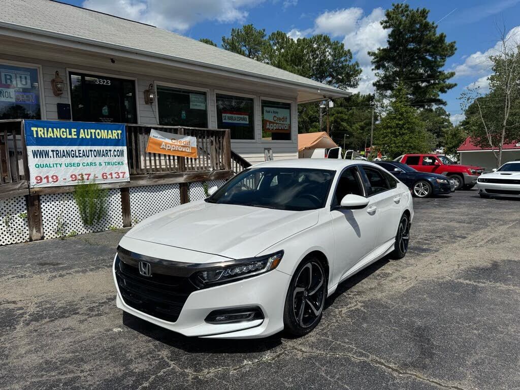 2019 HONDA Accord