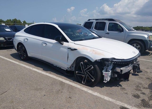 2025 HYUNDAI Sonata