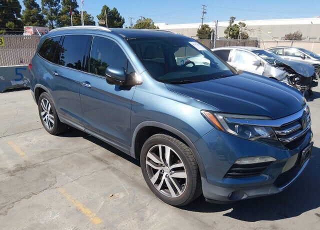 2016 HONDA Pilot