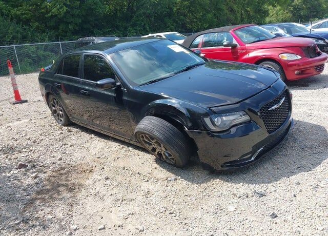 2017 CHRYSLER 300