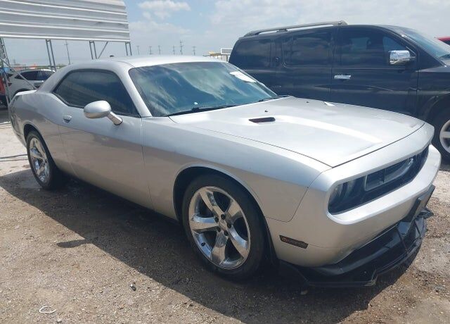 2012 DODGE Challenger