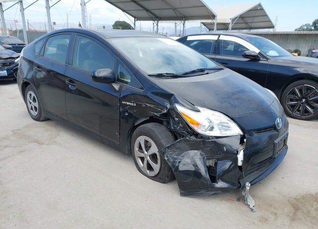 2014 TOYOTA PRIUS
