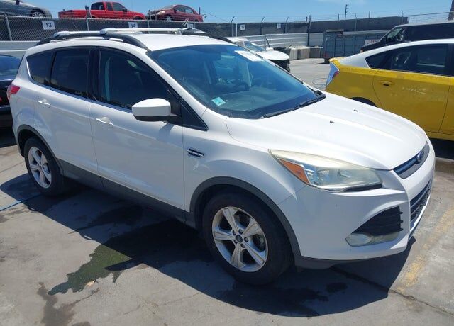 2015 FORD Escape