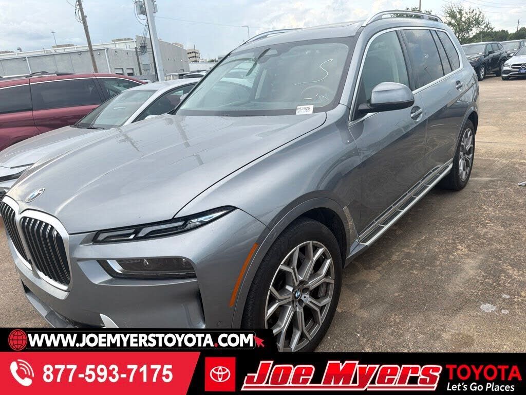 2025 BMW X7