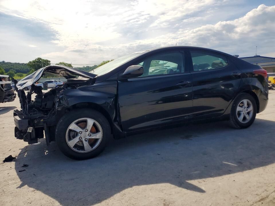 2015 HYUNDAI Elantra