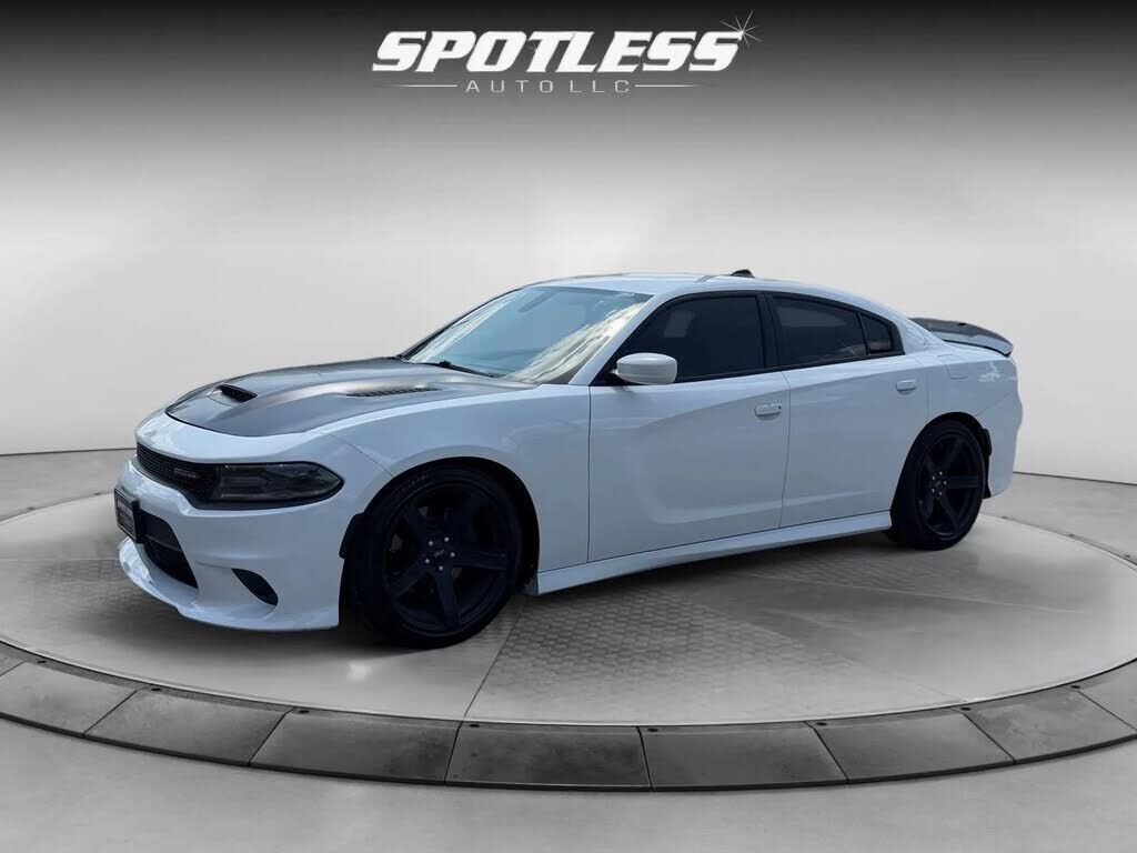 2020 DODGE Charger