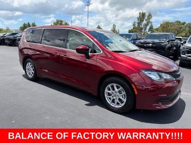 2023 CHRYSLER Voyager