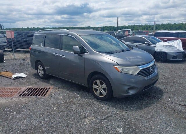 2016 NISSAN Quest