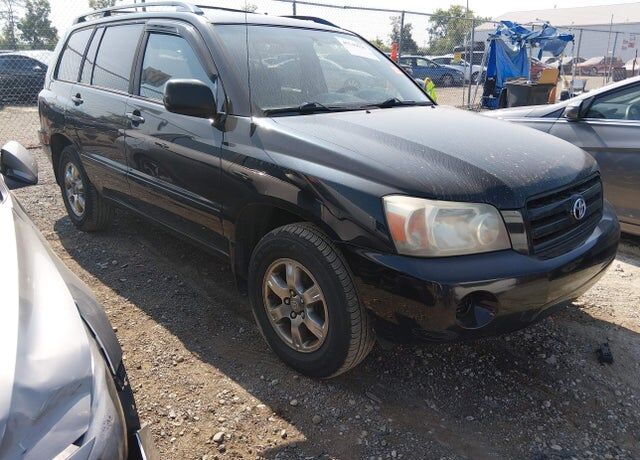 2005 TOYOTA Highlander