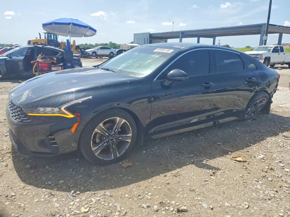 2022 KIA K5