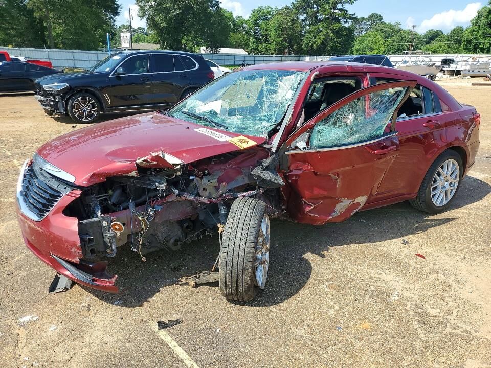 2014 CHRYSLER 200