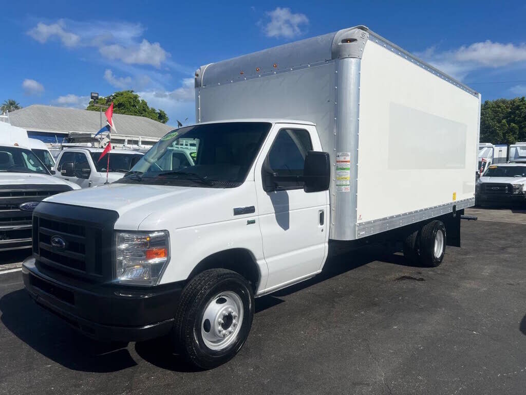 2019 FORD E-350