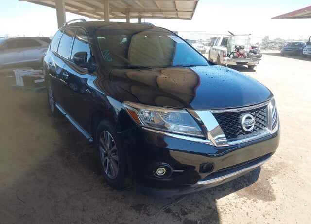 2016 NISSAN Pathfinder