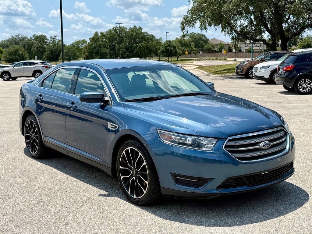 2019 FORD Taurus