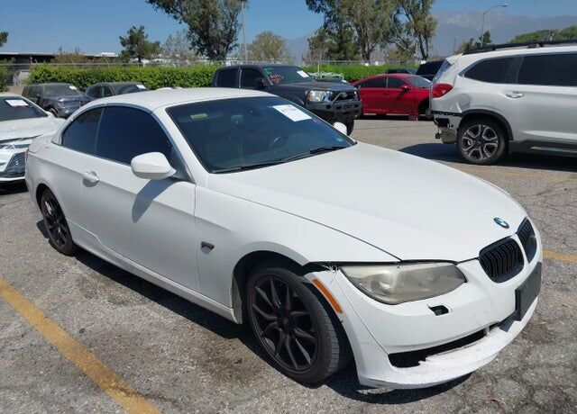 2011 BMW 3 Series