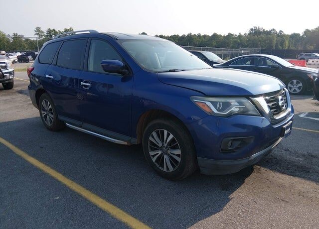 2018 NISSAN Pathfinder