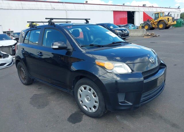 2014 TOYOTA SCION