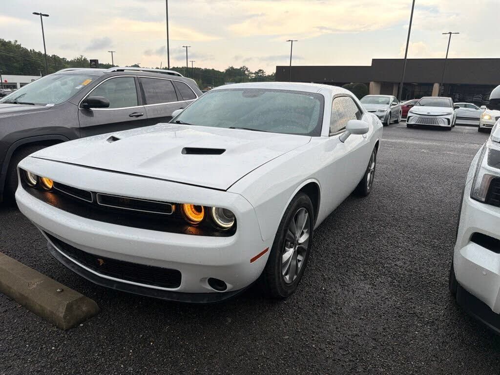 2021 DODGE Challenger