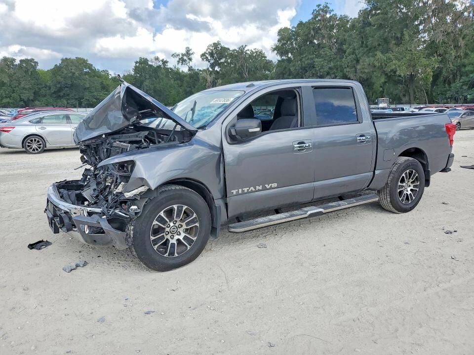 2020 NISSAN Titan