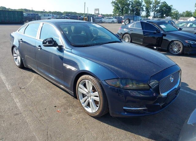 2011 JAGUAR XJ