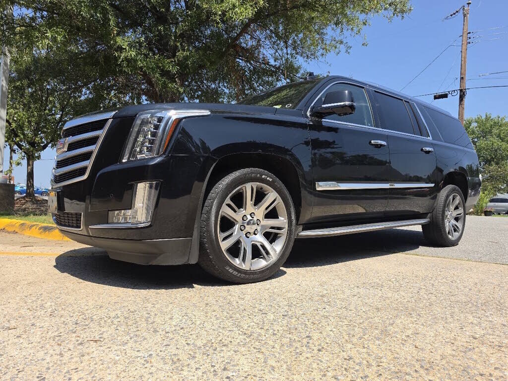 2016 CADILLAC Escalade