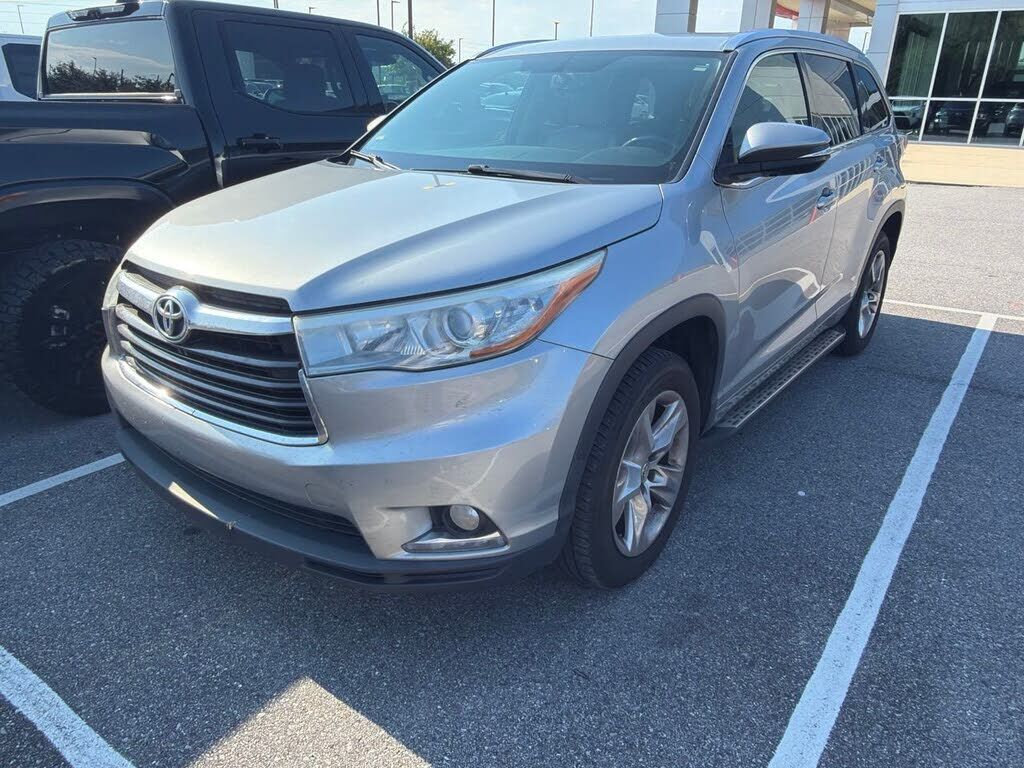 2014 TOYOTA Highlander