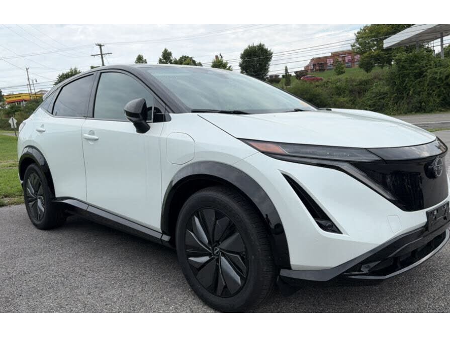 2025 NISSAN Ariya MPV
