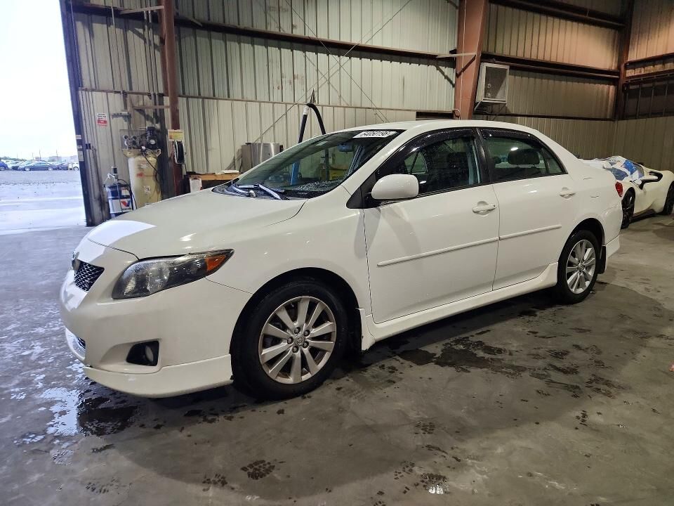 2010 TOYOTA Corolla