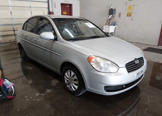 2009 HYUNDAI Accent