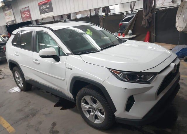 2020 TOYOTA RAV4