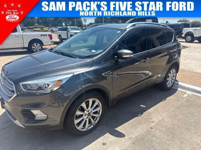2017 FORD Escape