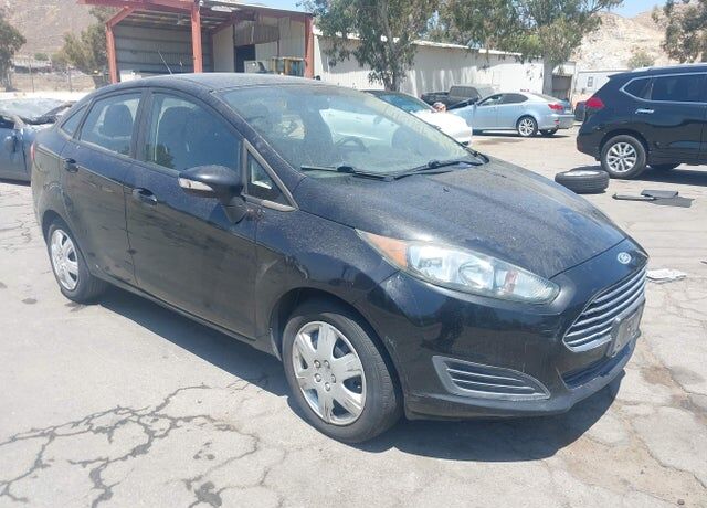 2014 FORD Fiesta