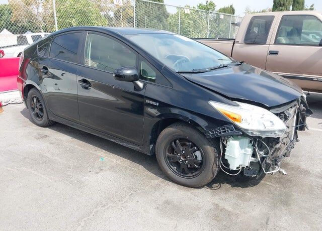 2013 TOYOTA PRIUS