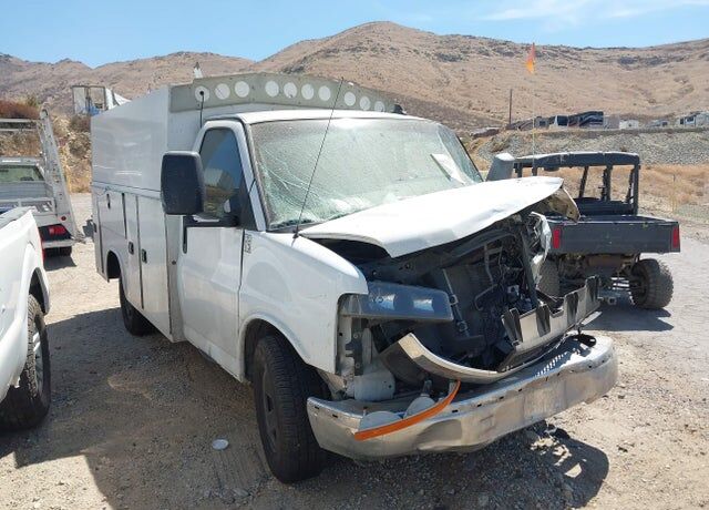 2017 CHEVROLET Express