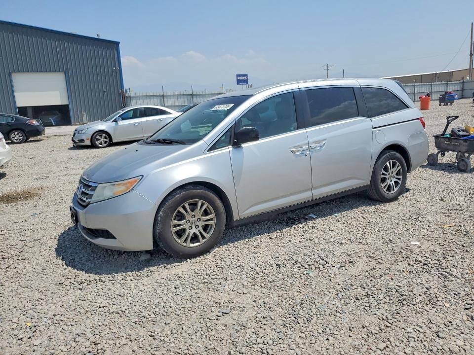 2011 HONDA Odyssey