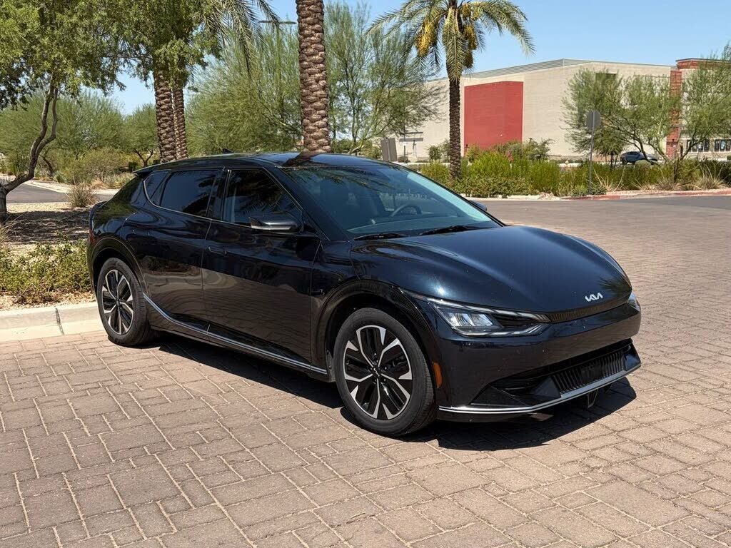 2022 KIA EV6