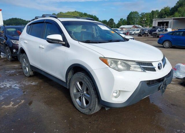 2015 TOYOTA RAV4