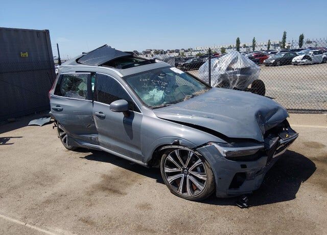 2023 VOLVO XC60