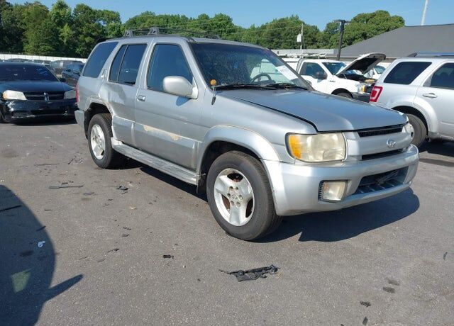 2003 INFINITI QX4
