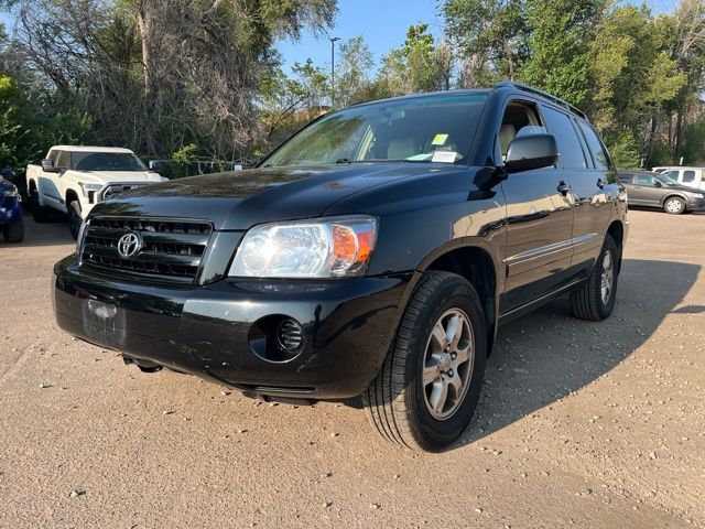 2004 TOYOTA Highlander