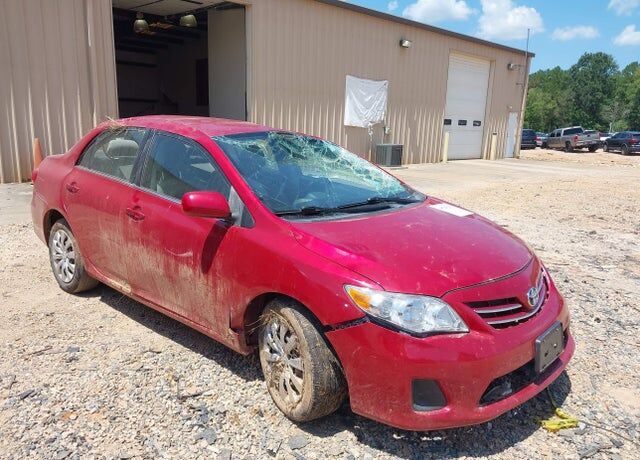 2013 TOYOTA Corolla