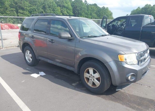 2011 FORD Escape