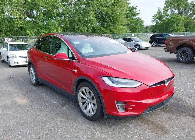 2017 TESLA Model X